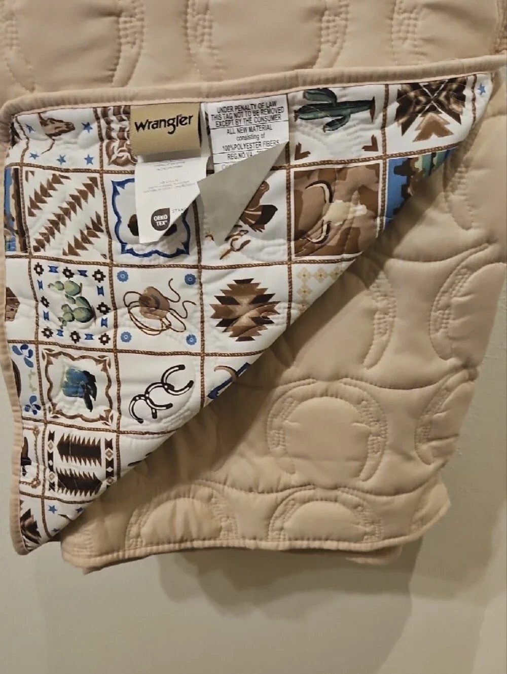 Wrangler Beige Novelty Stitch 3-Piece Quilt Set